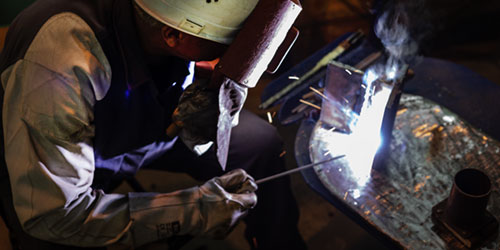 Manual metal arc welding (MMAW)